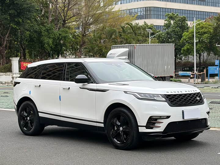 Фото 3 - Land Rover Range Rover Velar