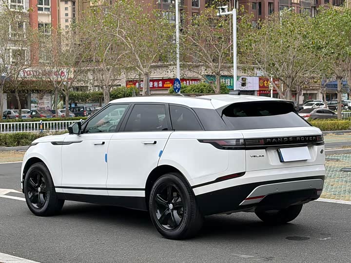 Фото 8 - Land Rover Range Rover Velar