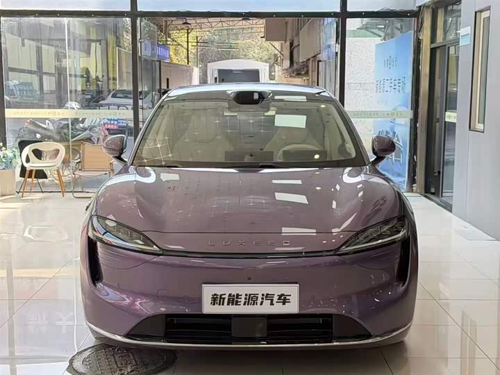 Фото 2 - Luxeed R7