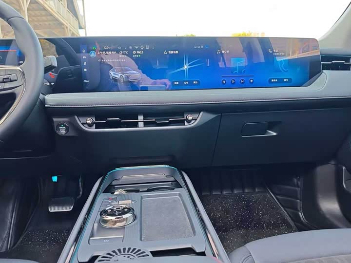 Фото 9 - Ford Mondeo