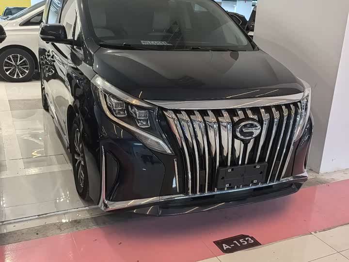 Фото 3 - GAC Trumpchi M8