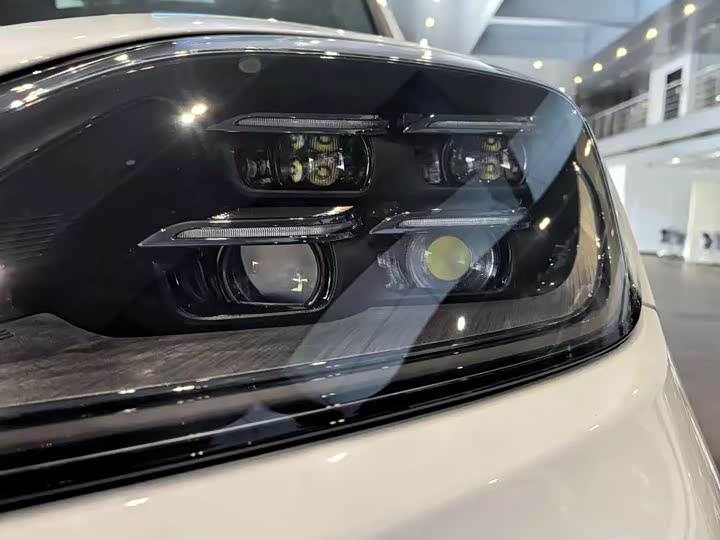 Фото 4 - Porsche Cayenne