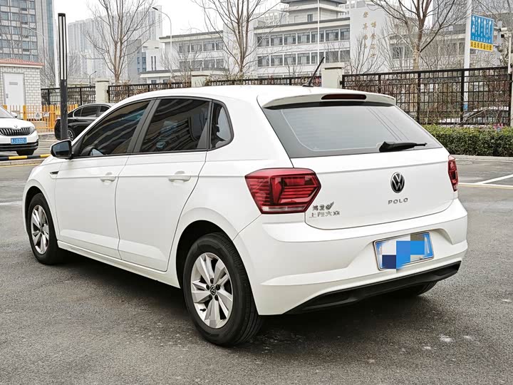 Фото 6 - Volkswagen Polo