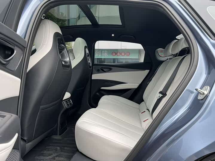 Фото 8 - BYD Seal 06 Hybrid/EV