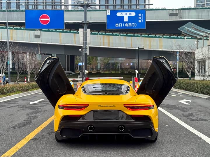 Фото 8 - Maserati MC20