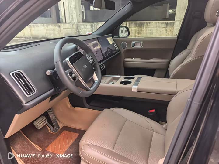 Photo 4 - LiXiang L6