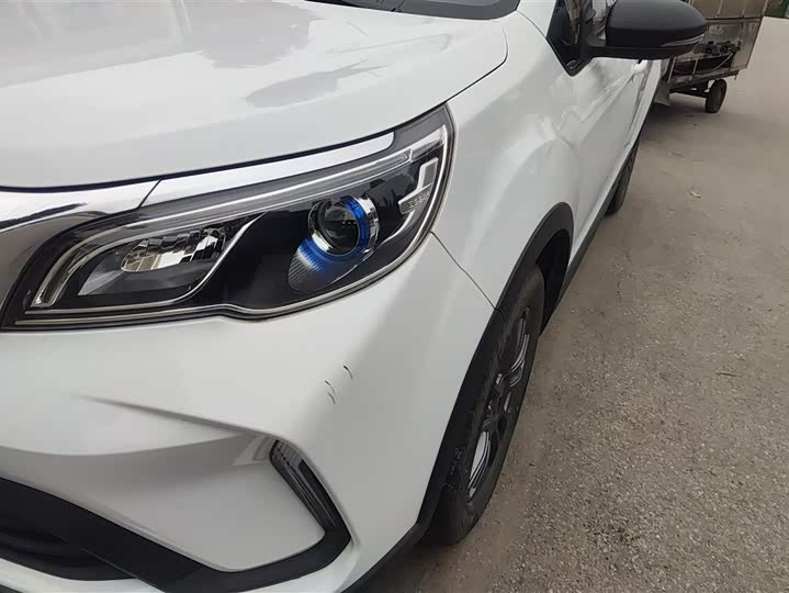 Photo 5 - Geely Vision X3