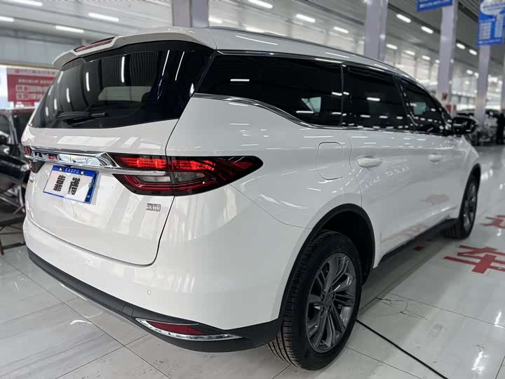 Фото 7 - Geely Jiaji