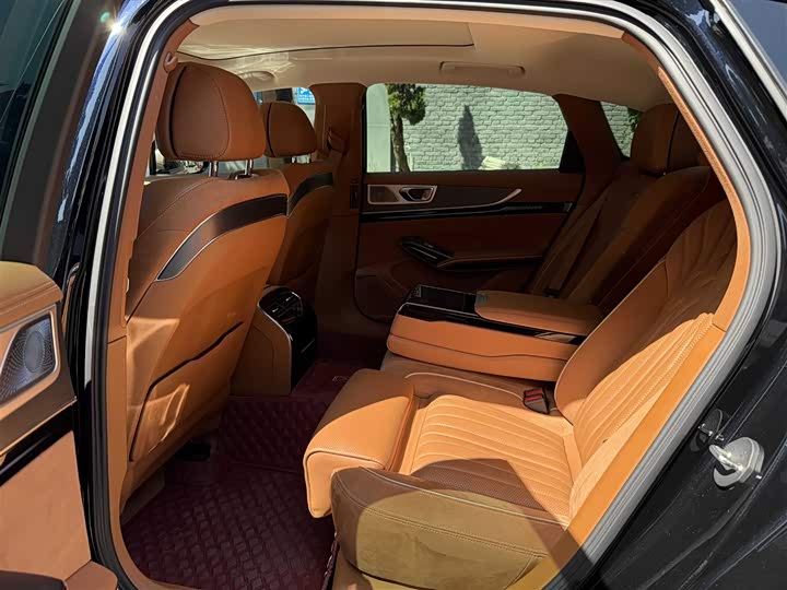 Фото 4 - Hongqi H9