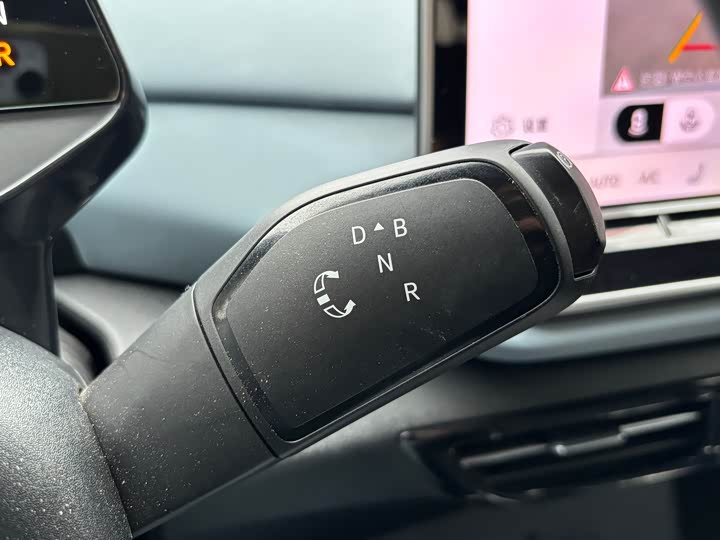 Photo 8 - Volkswagen ID.4 X