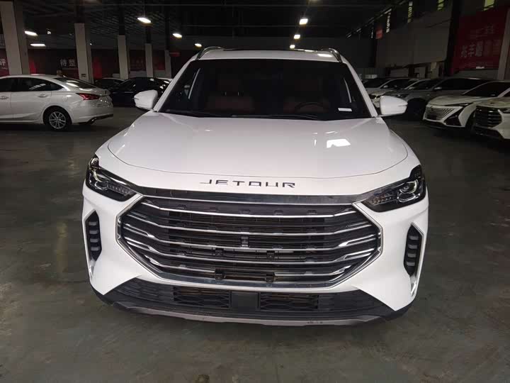 Фото 2 - Jetour X70