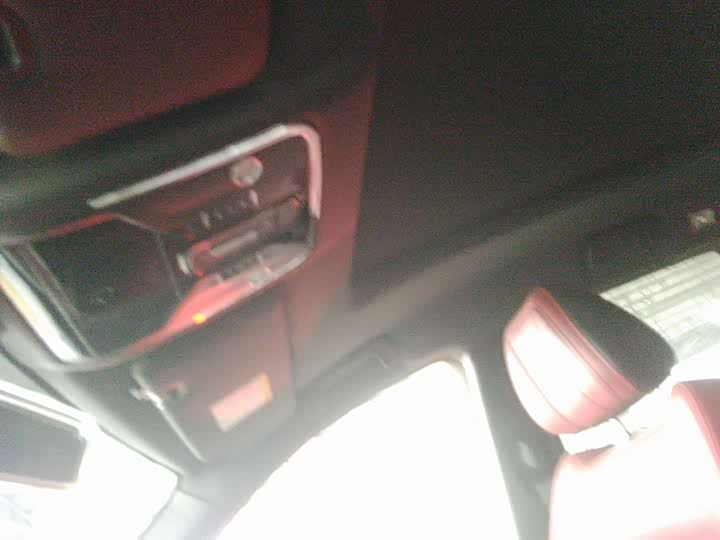 Фото 9 - Jetour X70