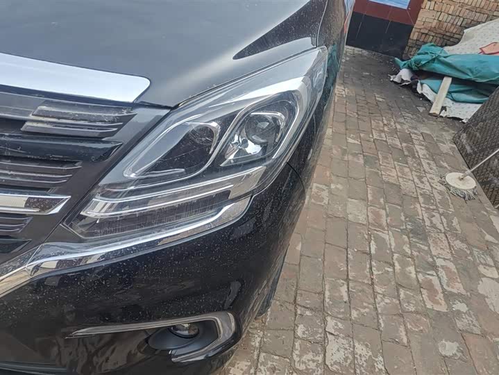 Фото 5 - Dongfeng Forthing M7