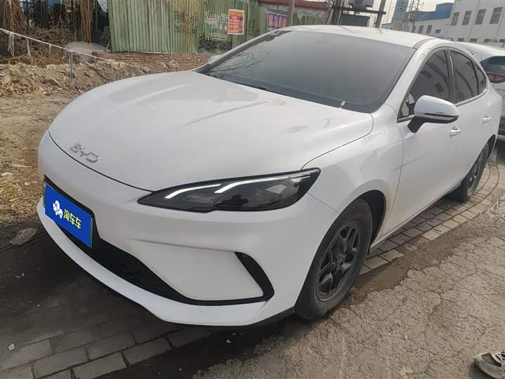 Фото 1 - BYD Seal 05 DM-i Hybrid