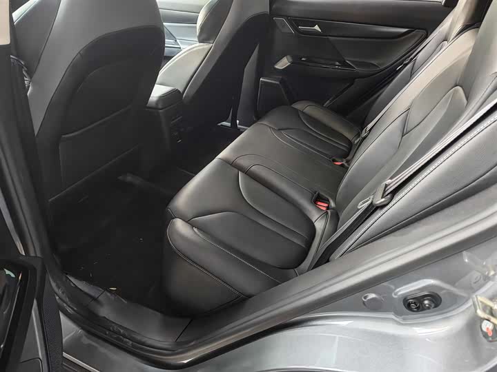 Фото 8 - XPeng G3