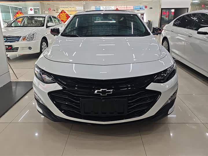 Фото 2 - Chevrolet Malibu XL