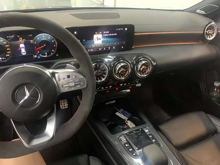 Photo 7 - Mercedes-Benz CLA-Class