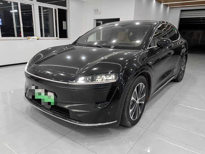 Фото 1 - Luxeed R7