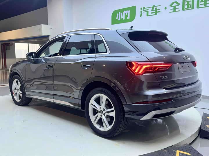 Фото 4 - Audi Q3