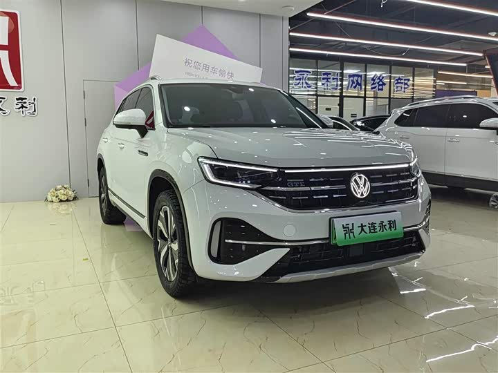 Фото 3 - Volkswagen Tayron GTE Hybrid