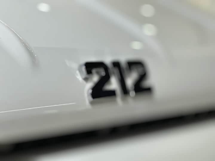 Фото 9 - BAW 212 T01