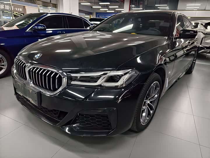 Фото 1 - BMW 5 Series