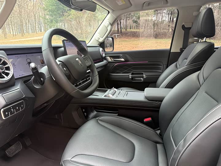 Фото 8 - Tank 300 Hybrid