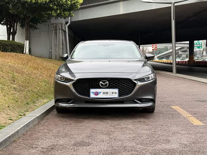 Фото 2 - Mazda 3 (Axela)