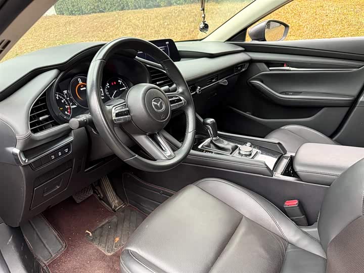 Фото 7 - Mazda 3 (Axela)