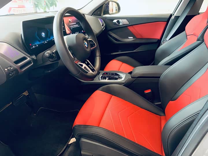 Фото 8 - BMW 2 Series