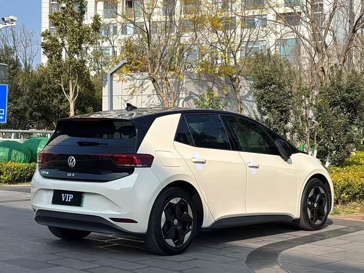 Фото 4 - Volkswagen ID.3