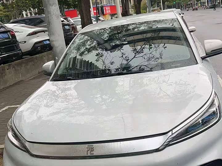 Фото 6 - BYD Yuan Plus