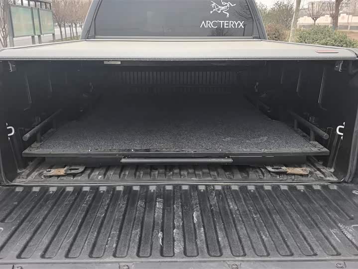 Фото 4 - Toyota bZ4X