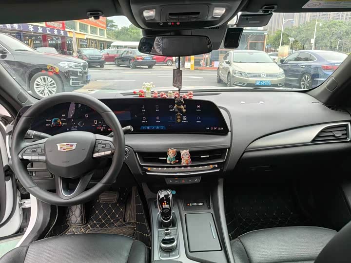 Photo 7 - Cadillac CT5