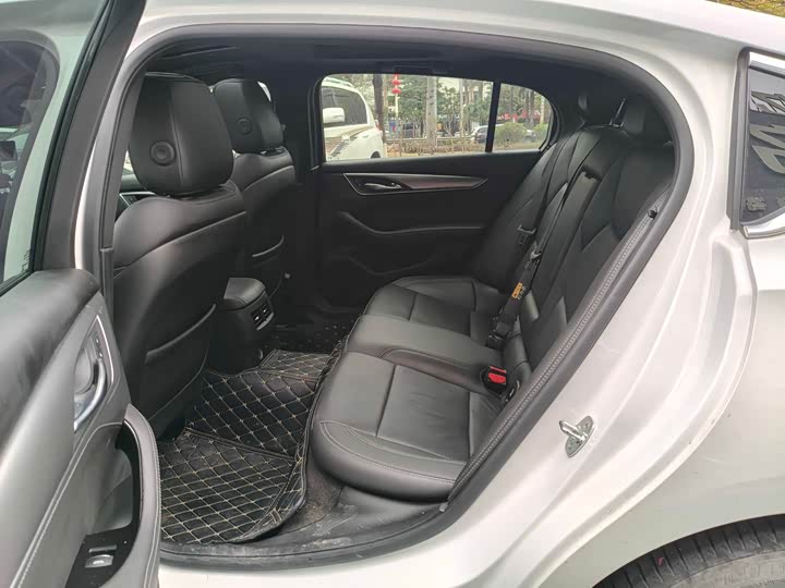 Photo 9 - Cadillac CT5