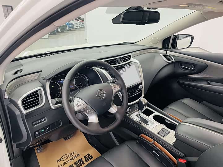 Photo 6 - Nissan Murano