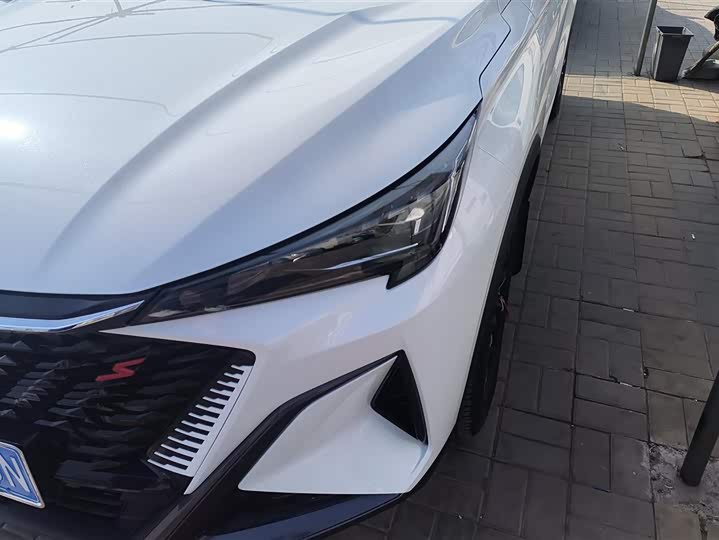 Фото 4 - Changan X5 Plus