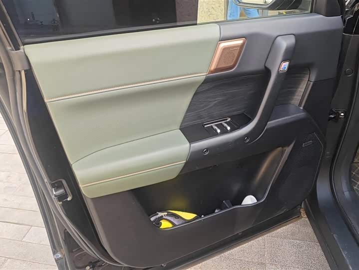 Фото 7 - Chery iCar 03