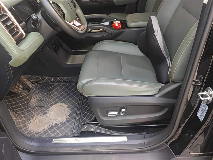 Фото 9 - Chery iCar 03