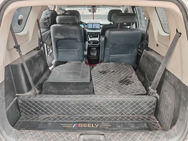 Фото 6 - Geely Jiaji