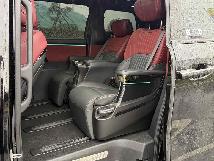 Фото 4 - GAC Trumpchi M8