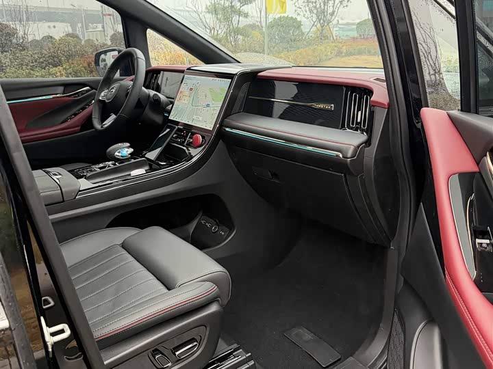 Фото 5 - GAC Trumpchi M8