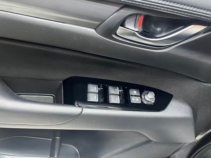 Photo 7 - Mazda CX-5