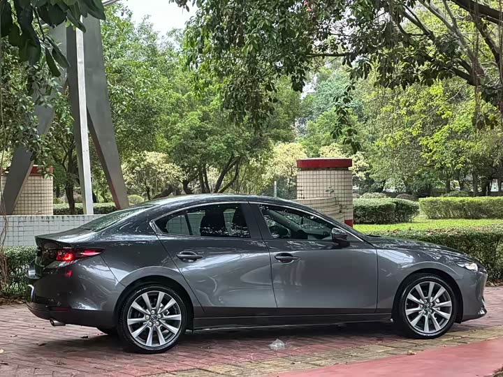 Photo 4 - Mazda 3 (Axela)