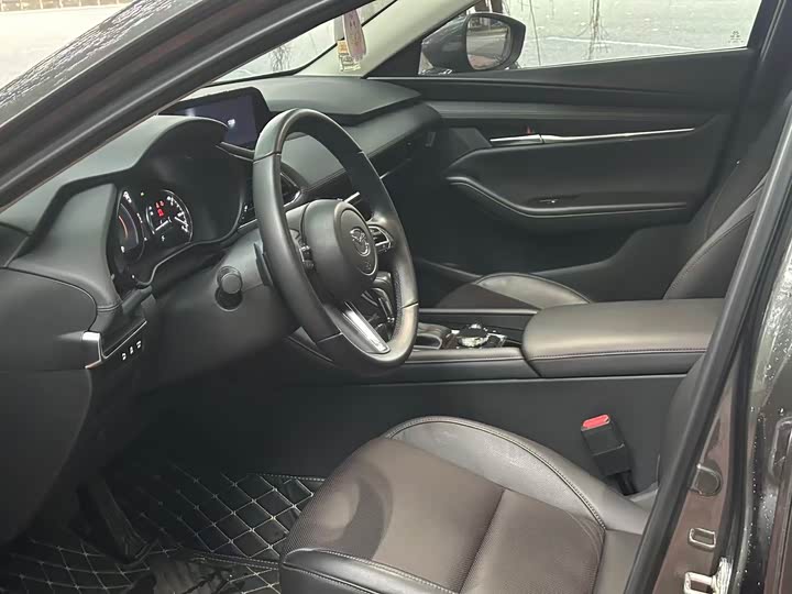 Photo 5 - Mazda 3 (Axela)