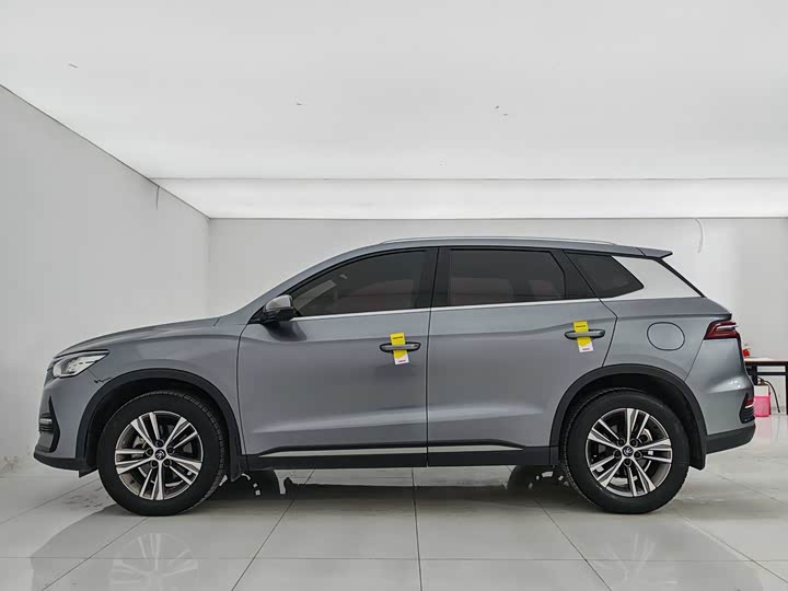 Photo 7 - BYD Song Pro