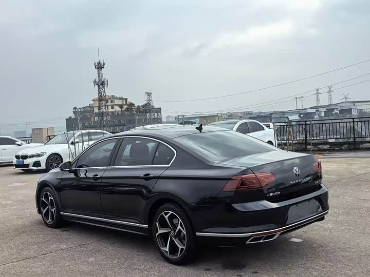 Фото 9 - Volkswagen Magotan