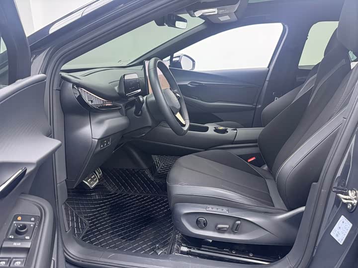 Фото 6 - Volkswagen ID.Unyx