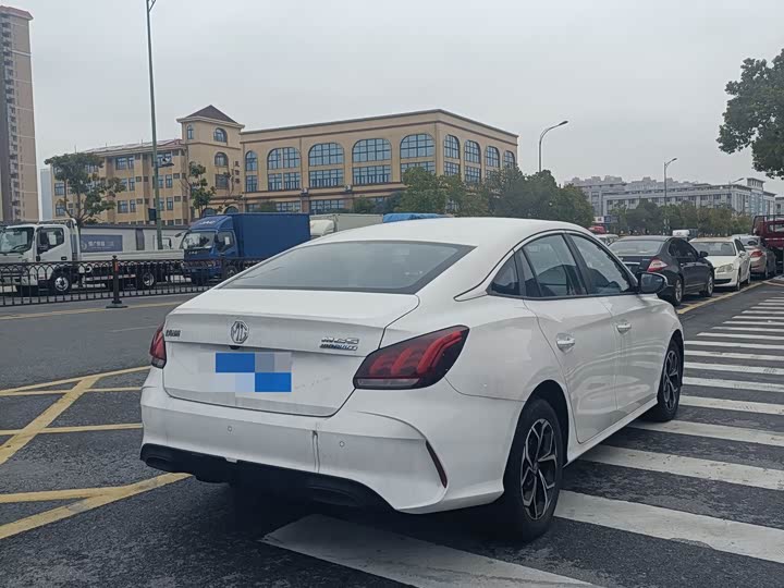 Фото 7 - MG Motor 5