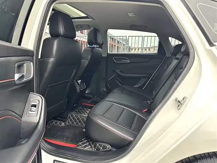 Фото 5 - MG Motor 6